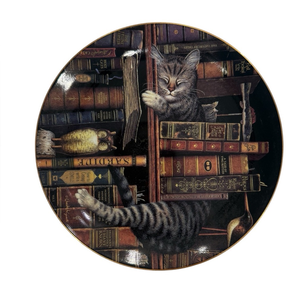 Vintage Frederick the Literate Purr-fect Places Plate No. 705E Cat Library